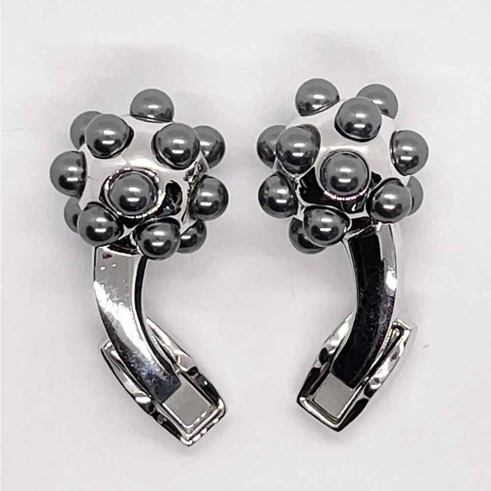 R|T by Robert Tateossian Cufflinks; Blue / Silver Pearl Cufflinks.  New in Box